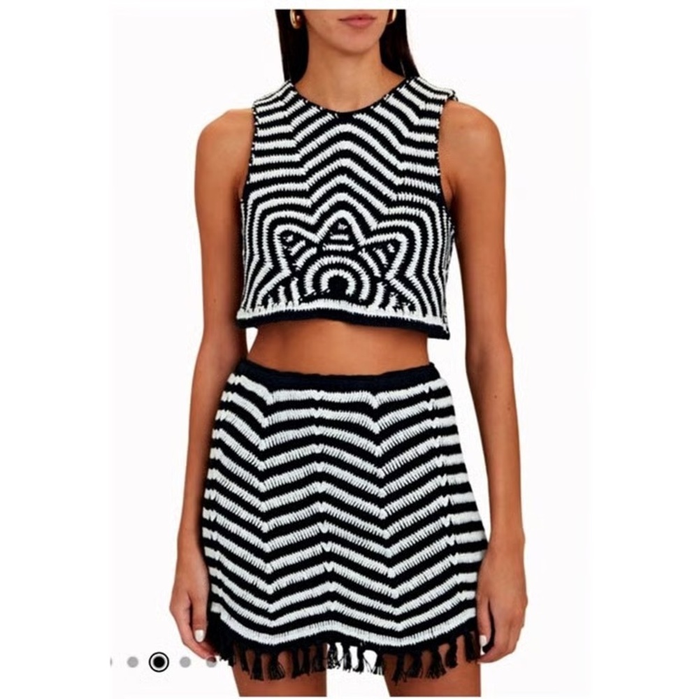 SAYLOR Black and White Striped Set